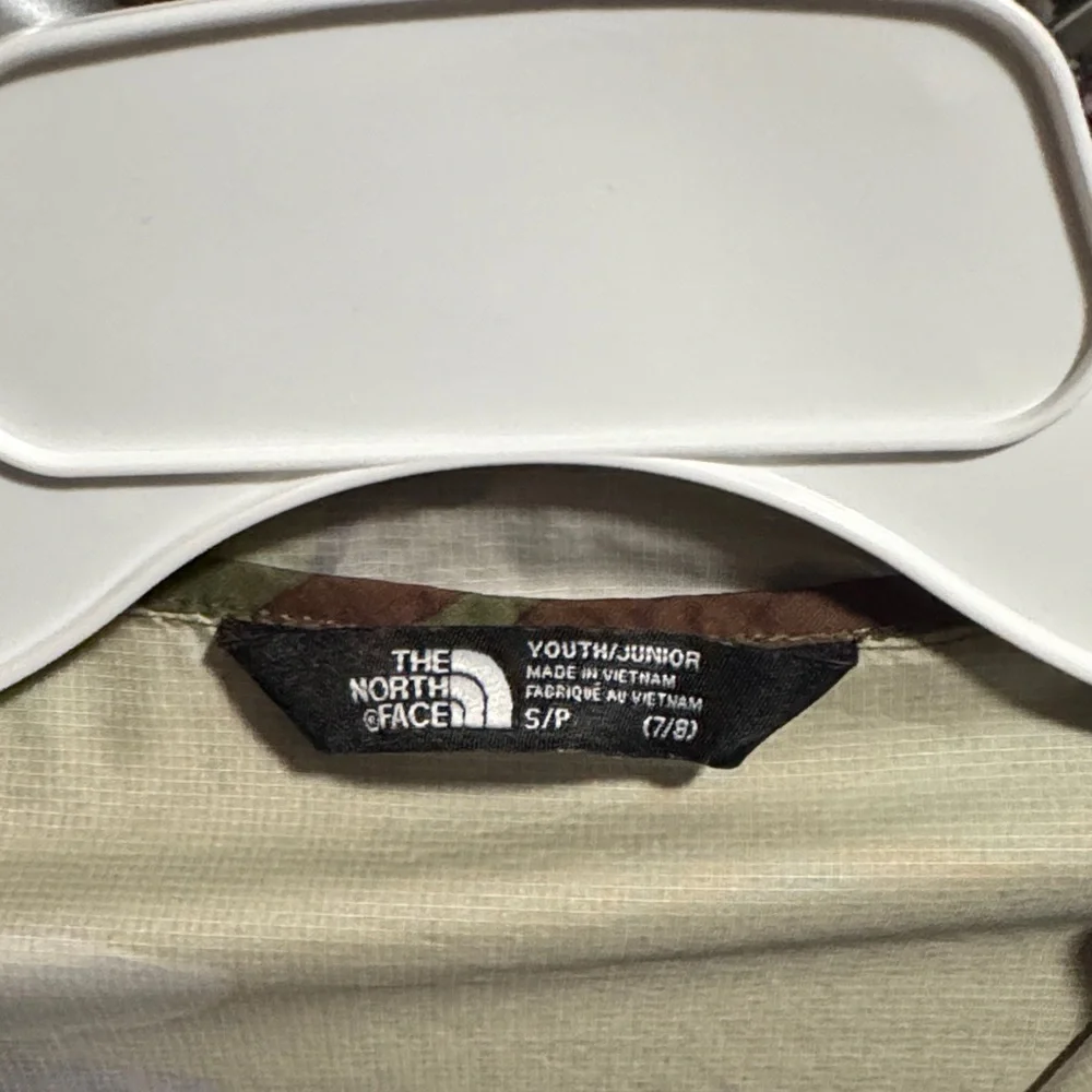 The North Face Green and Brown Camouflage Jacket Youth S 7/8 - Picture 9 of 9